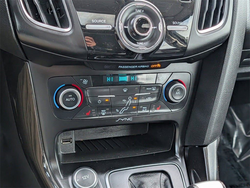 2017 Ford Focus Titanium