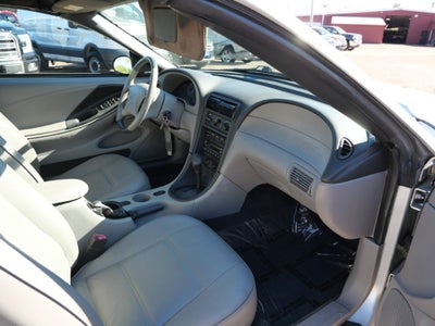 2004 Ford Mustang V6 Deluxe