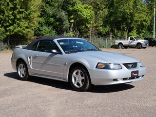 2004 Ford Mustang V6 Deluxe