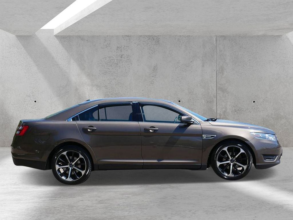 2016 Ford Taurus SEL