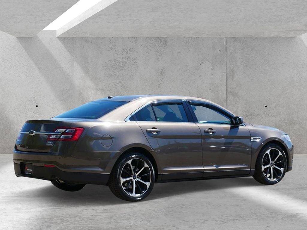 2016 Ford Taurus SEL
