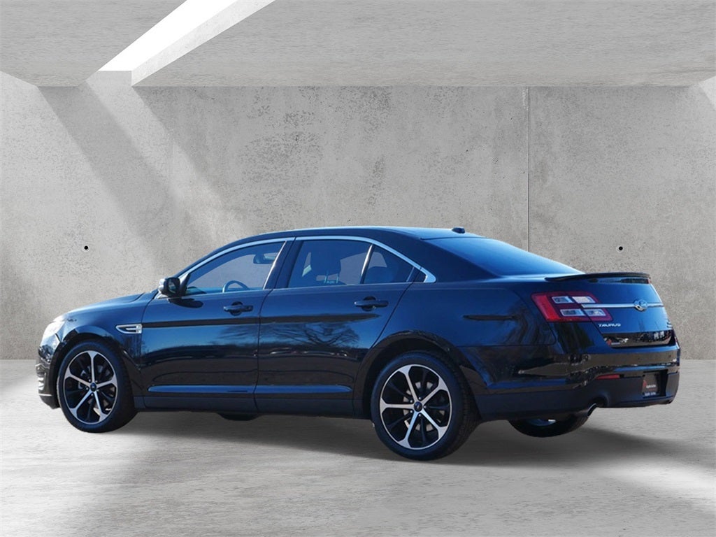 2016 Ford Taurus SEL