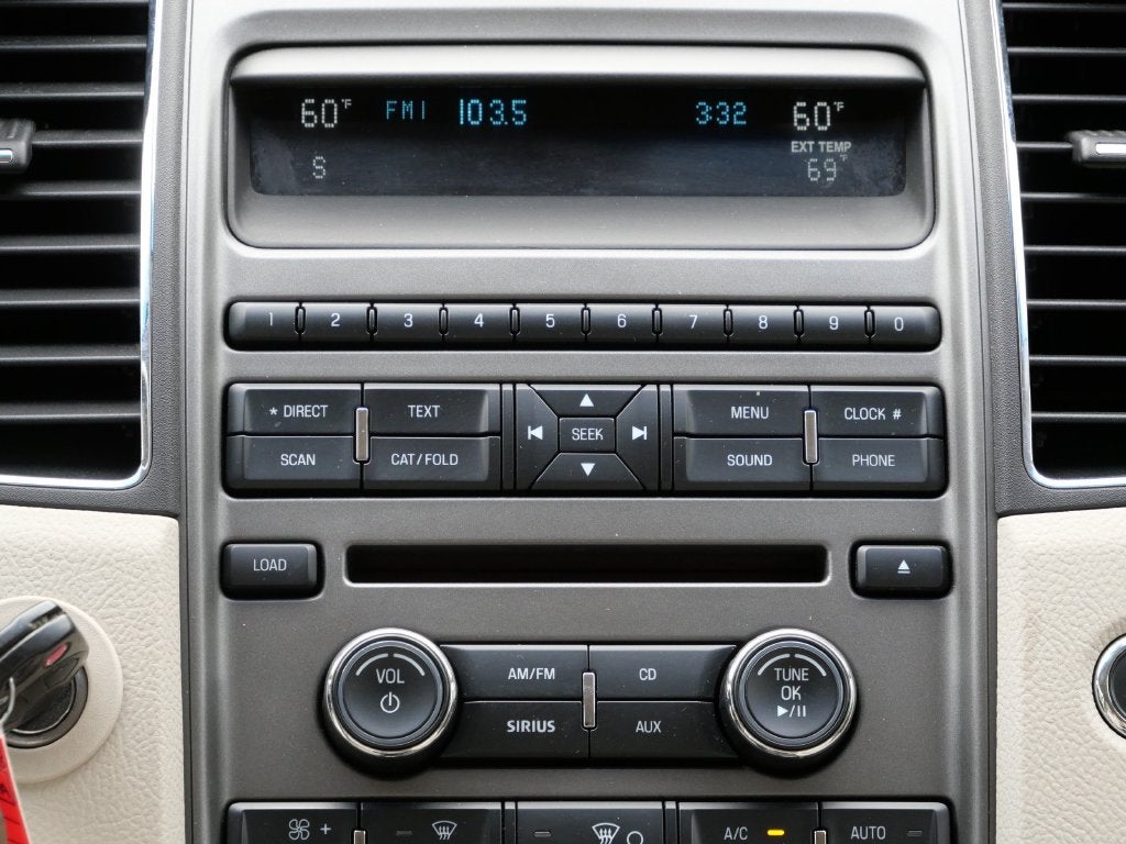 2010 Ford Taurus SEL