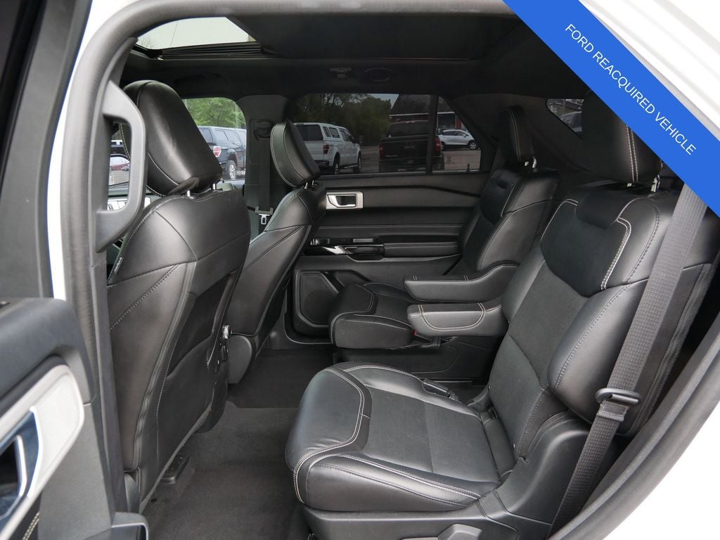 2022 Ford Explorer ST