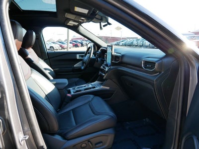 2023 Ford Explorer Platinum