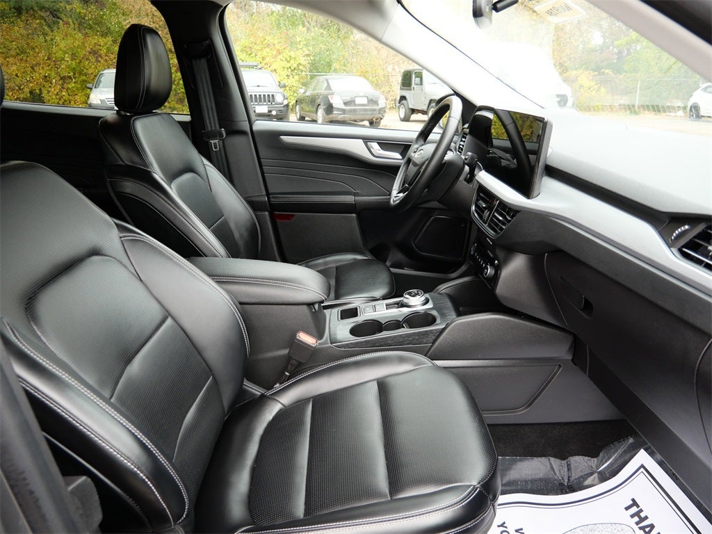 2024 Ford Escape Platinum