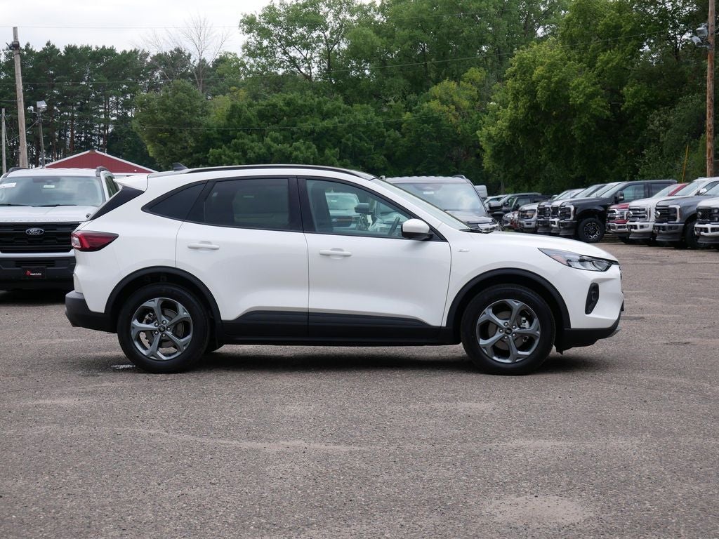 2025 Ford Escape Hybrid ST-Line Select
