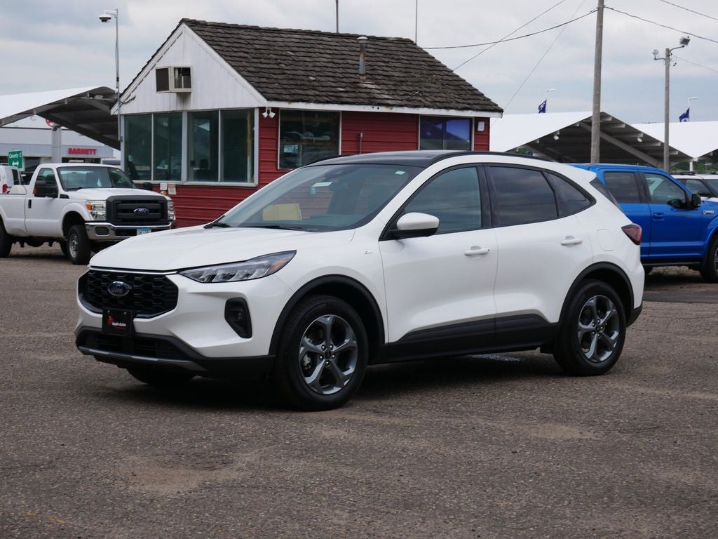 2025 Ford Escape Hybrid ST-Line Select