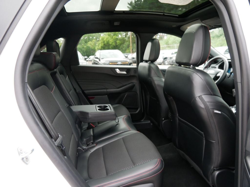 2025 Ford Escape Hybrid ST-Line Select