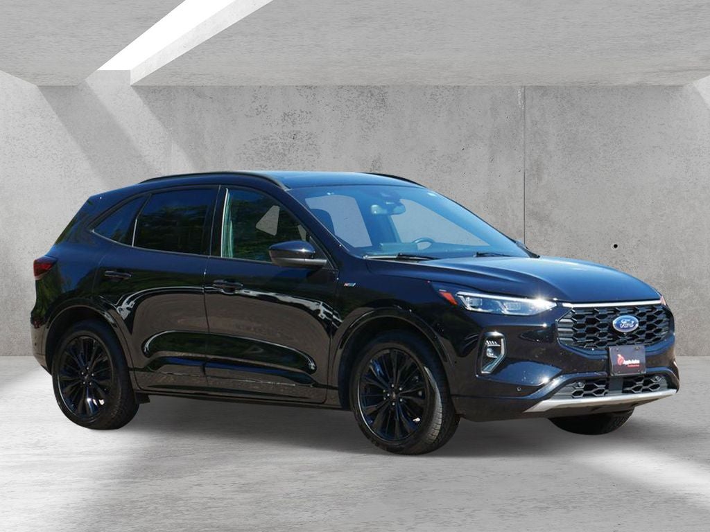 2023 Ford Escape Hybrid ST-Line Elite