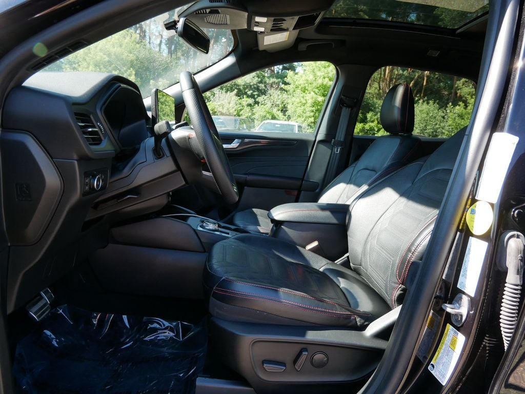 2023 Ford Escape Hybrid ST-Line Elite