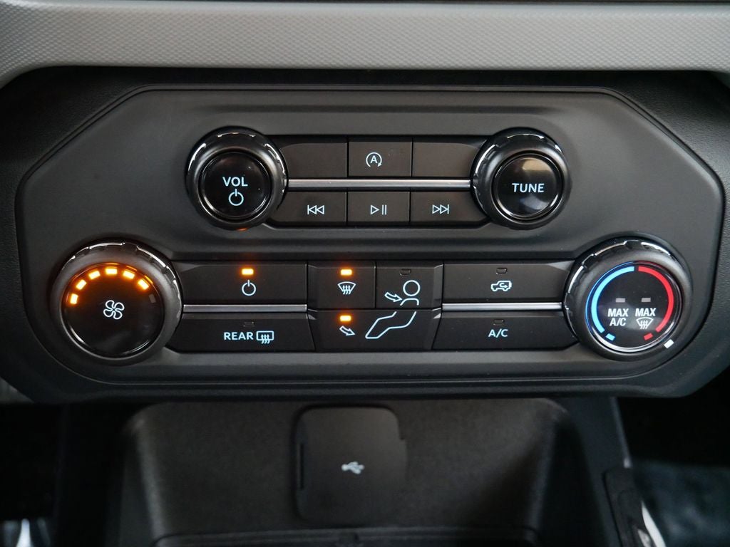 2022 Ford Bronco Base SASQUATCH