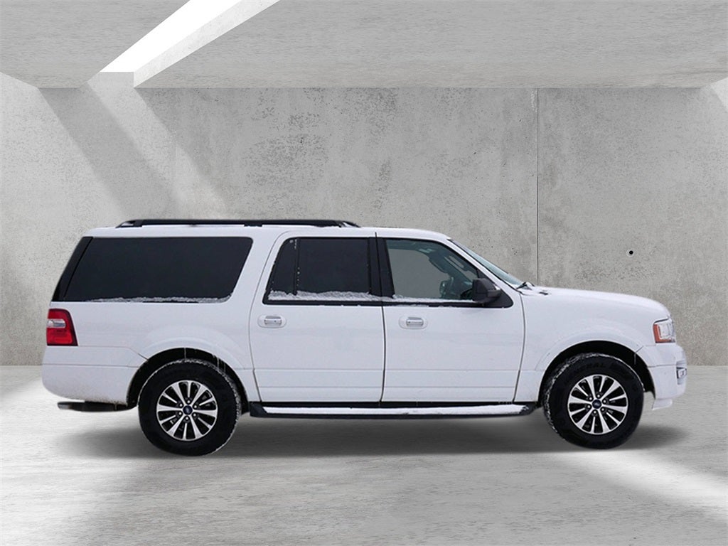 Used 2015 Ford Expedition XLT with VIN 1FMJK1JT5FEF40867 for sale in Apple Valley, Minnesota