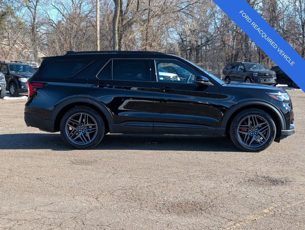2025 Ford Explorer ST