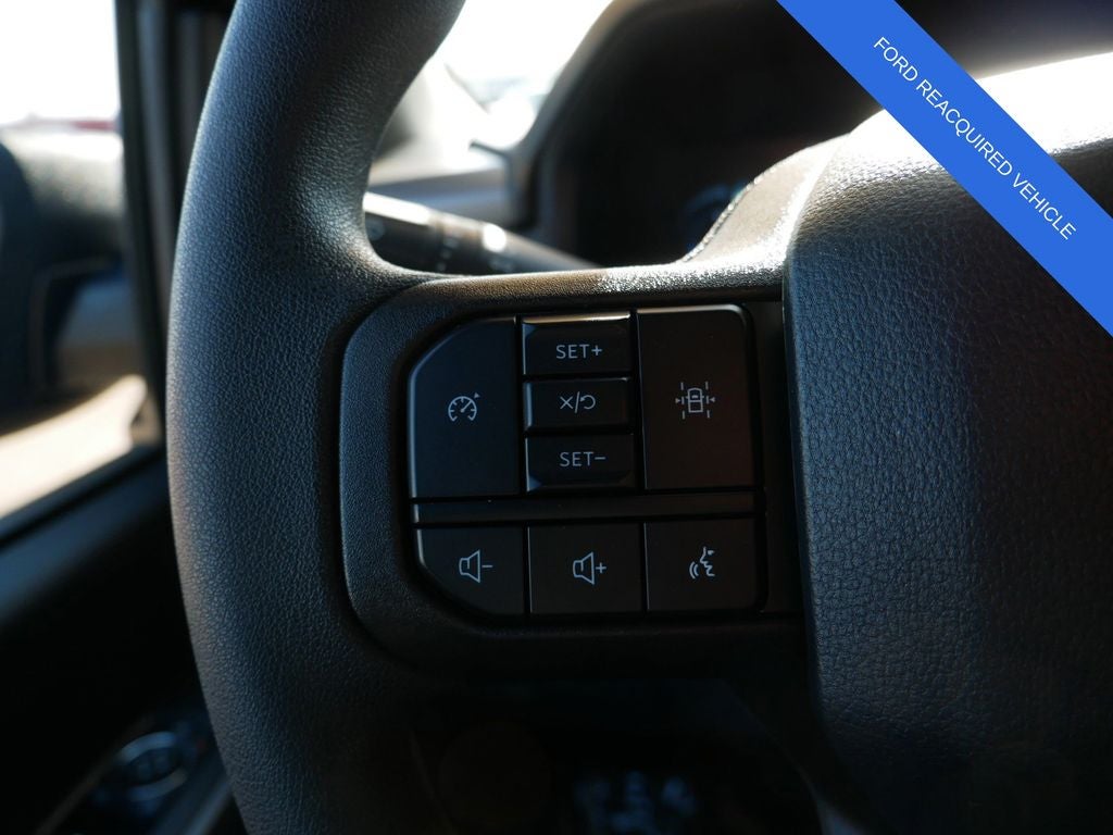 2025 Ford F-150 Lightning Pro