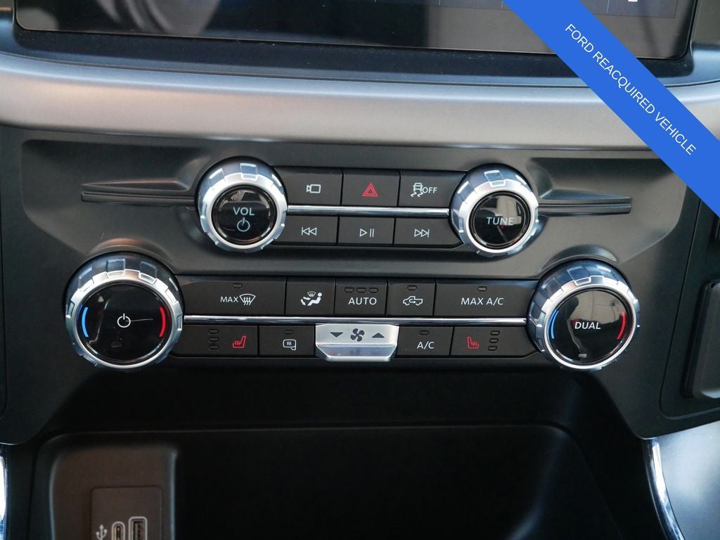 2025 Ford F-150 Lightning Pro