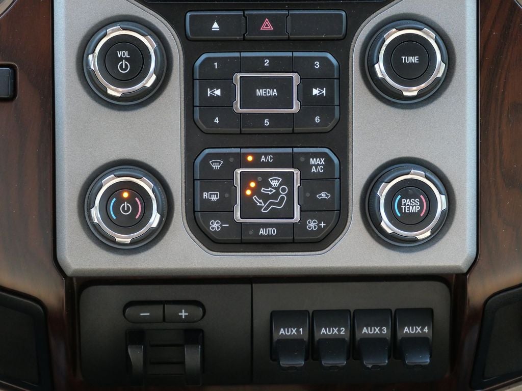 2014 Ford F-250SD Lariat