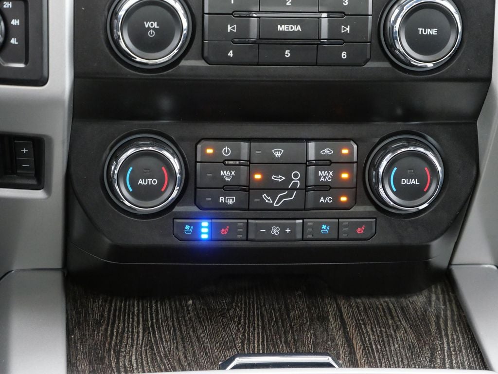 2021 Ford F-250SD Lariat