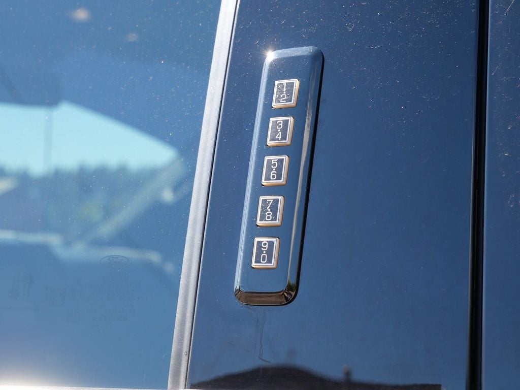 2021 Ford F-250SD Platinum