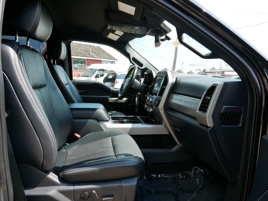 2022 Ford F-350SD Lariat