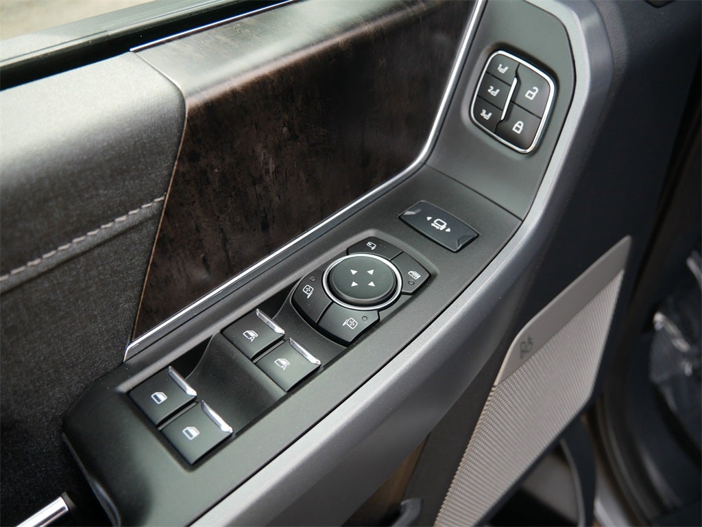 2023 Ford F-350SD Lariat ULTIMATE