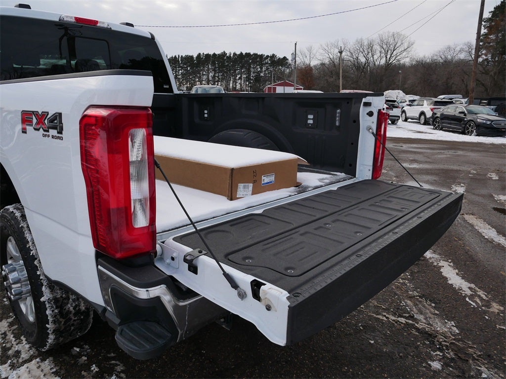 2024 Ford F-350SD XLT