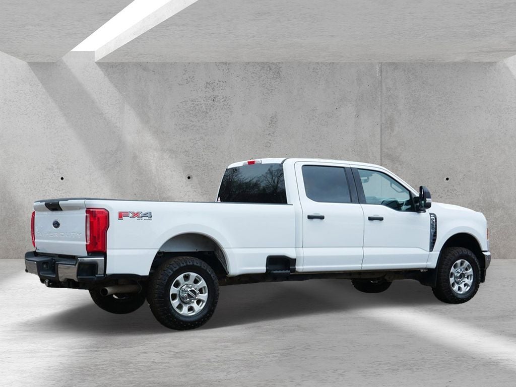 2023 Ford F-350SD XLT