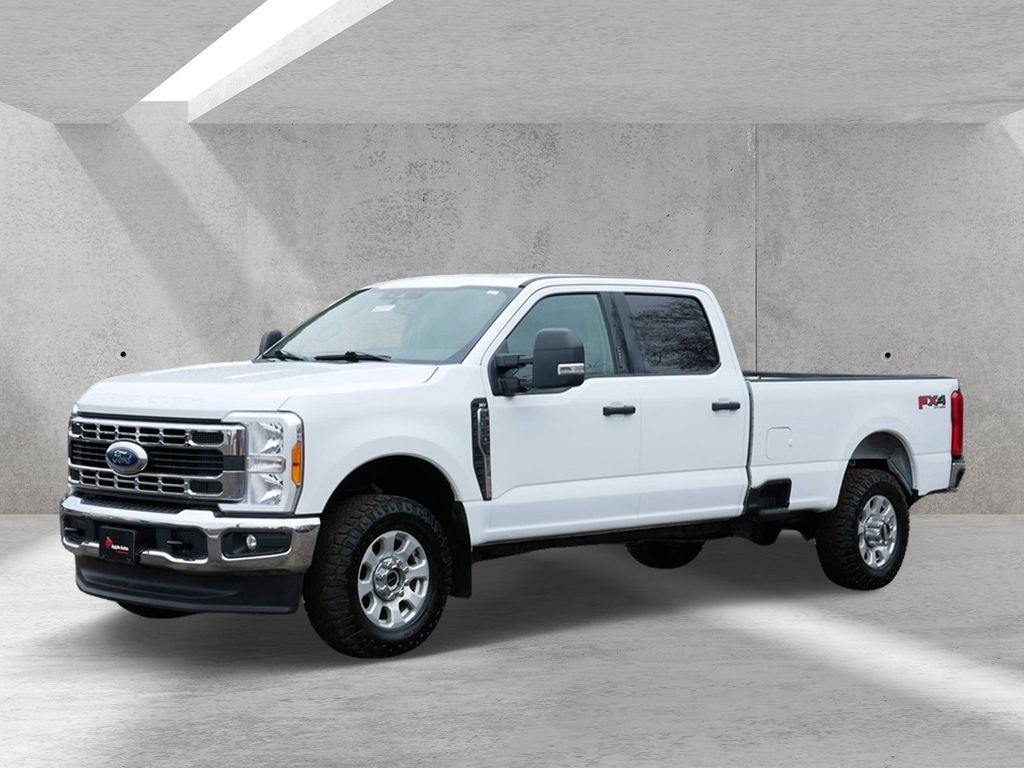 2023 Ford F-350SD XLT