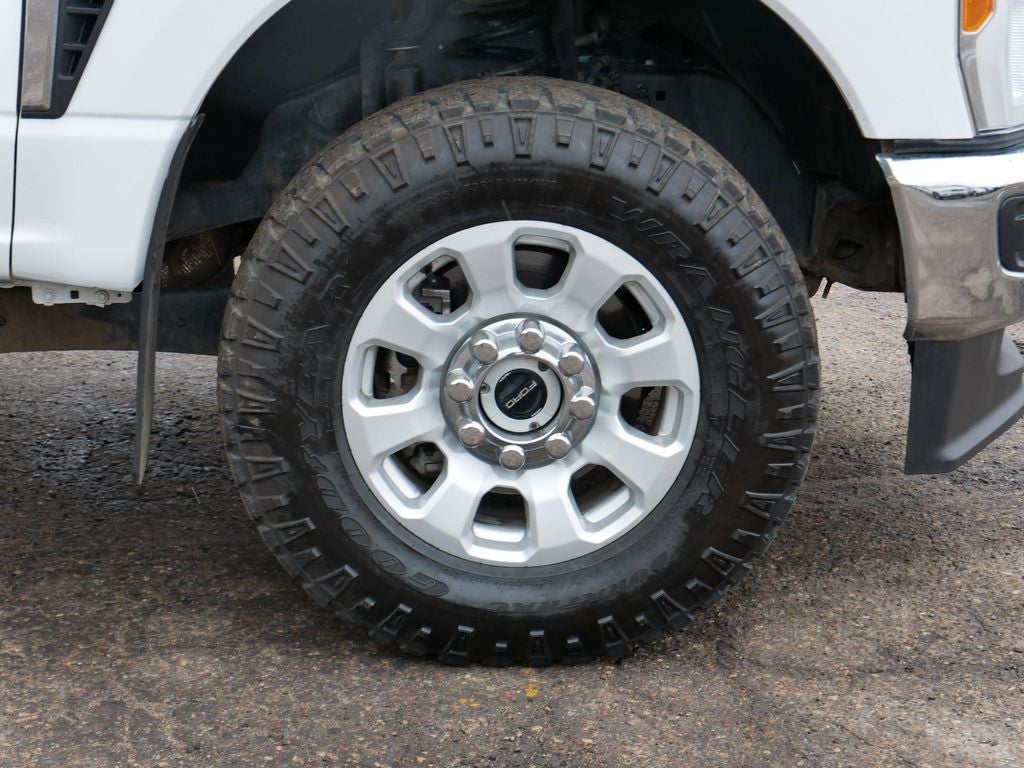 2023 Ford F-350SD XLT