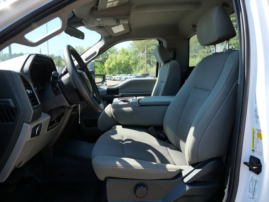 2022 Ford F-350SD XLT