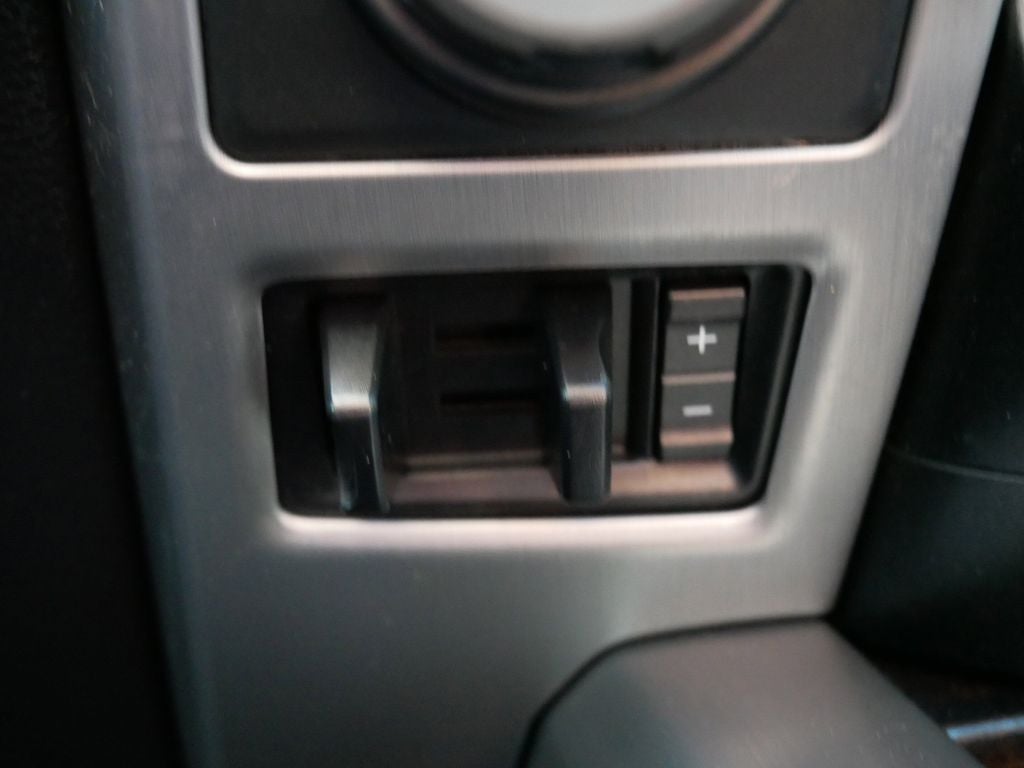 2017 Ford F-150 Platinum