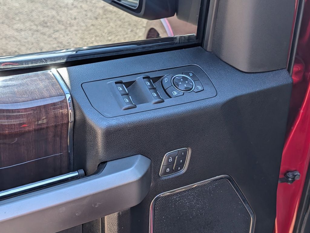 2015 Ford F-150 Platinum