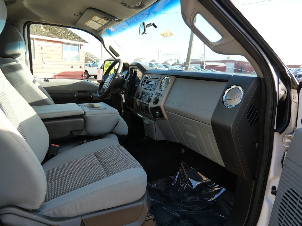 2013 Ford F-350SD XLT