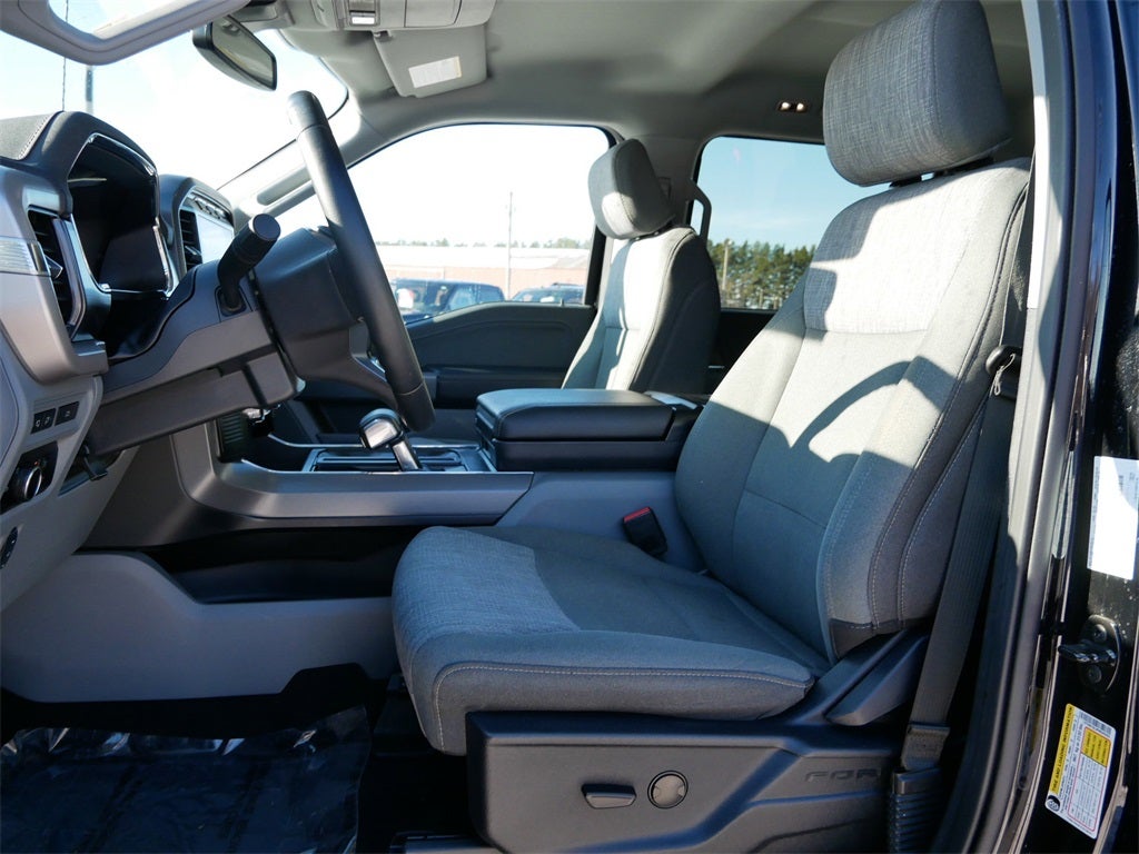 2023 Ford F-150 Lightning XLT