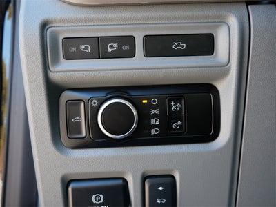 2023 Ford F-150 Lightning XLT