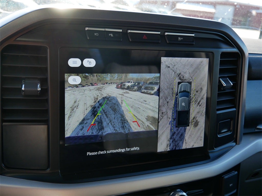 2023 Ford F-150 Lightning XLT