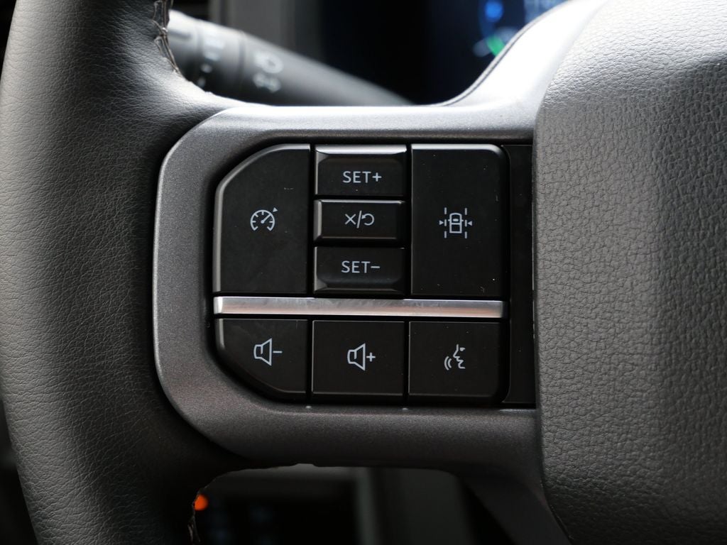 2025 Ford F-150 Lightning XLT
