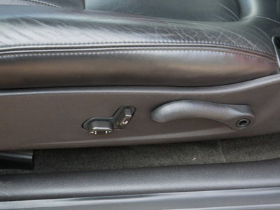 2004 Chevrolet SSR Base