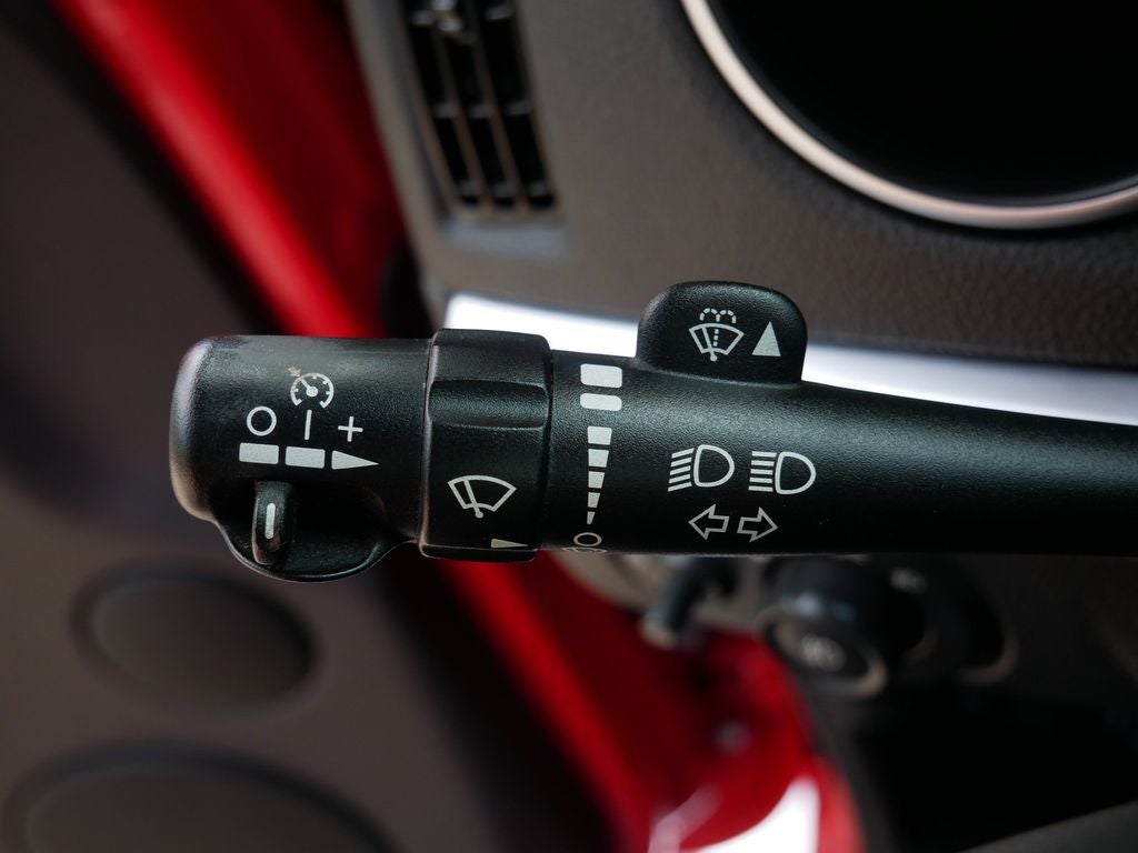 2004 Chevrolet SSR Base