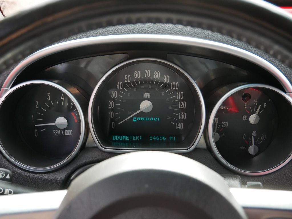 2004 Chevrolet SSR Base