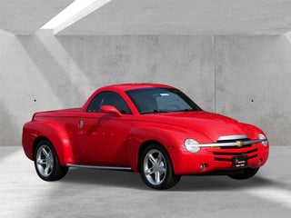 2004 Chevrolet SSR Base