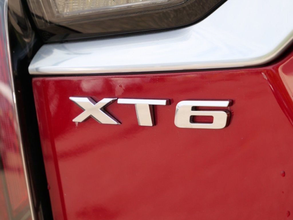 2024 Cadillac XT6 Sport