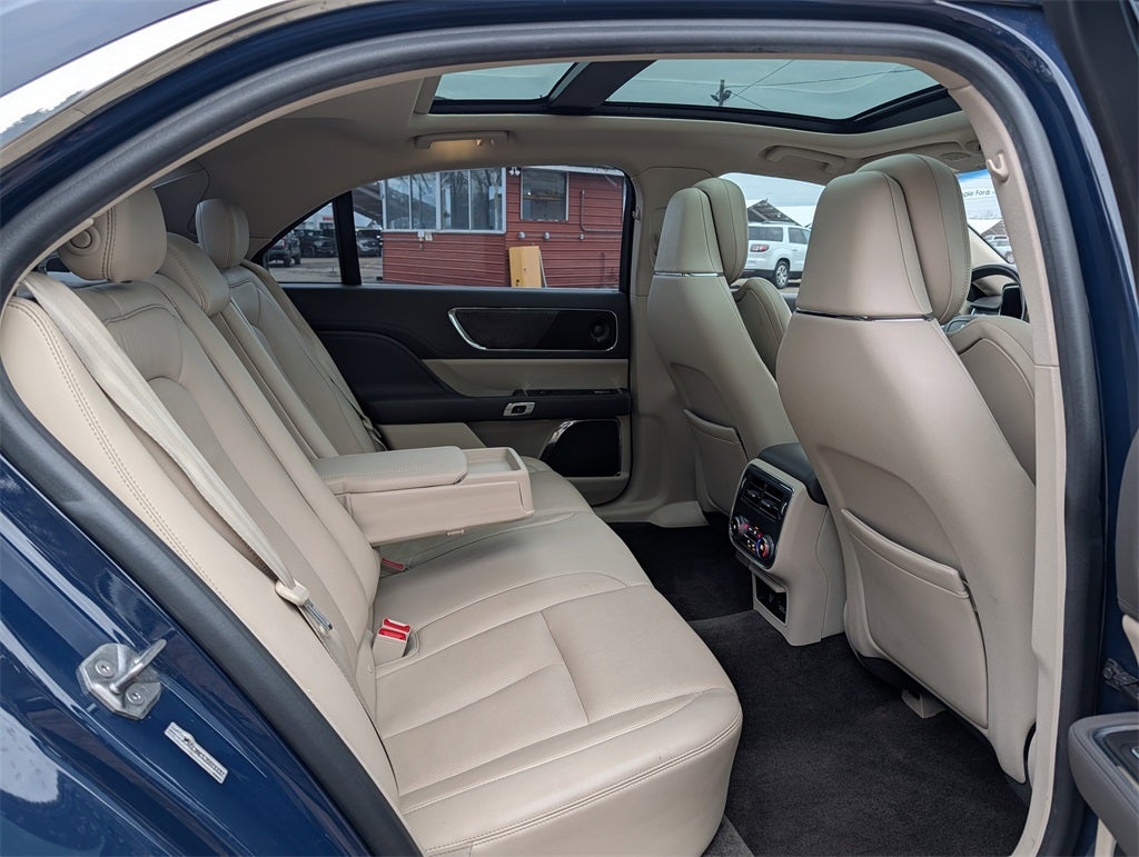 2018 Lincoln Continental Reserve