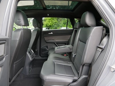 2021 Volkswagen Atlas Cross Sport 3.6L V6 SE w/Technology R-Line