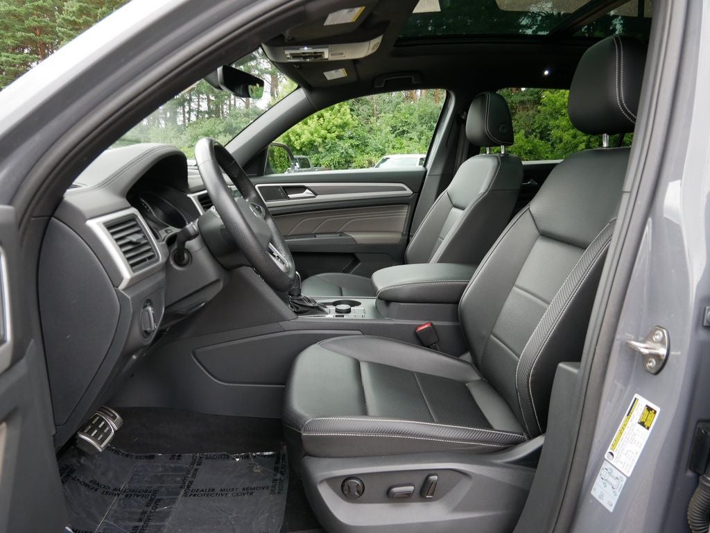 2021 Volkswagen Atlas Cross Sport 3.6L V6 SE w/Technology R-Line