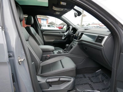 2021 Volkswagen Atlas Cross Sport 3.6L V6 SE w/Technology R-Line