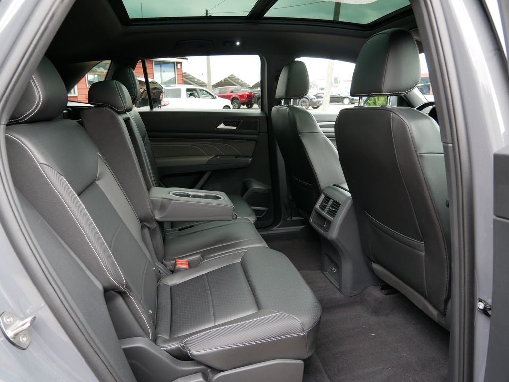 2021 Volkswagen Atlas Cross Sport 3.6L V6 SE w/Technology R-Line