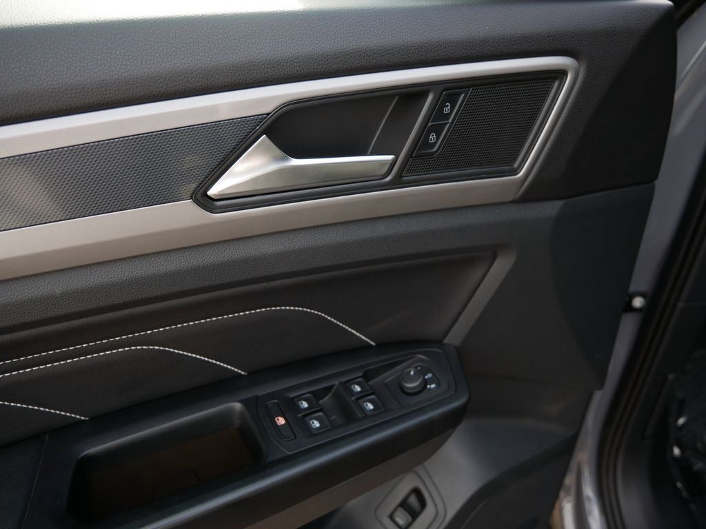 2020 Volkswagen Atlas Cross Sport 3.6L V6 SEL R-Line 4Motion