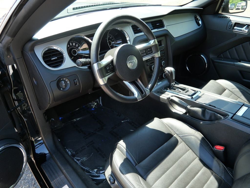 2014 Ford Mustang V6 Premium