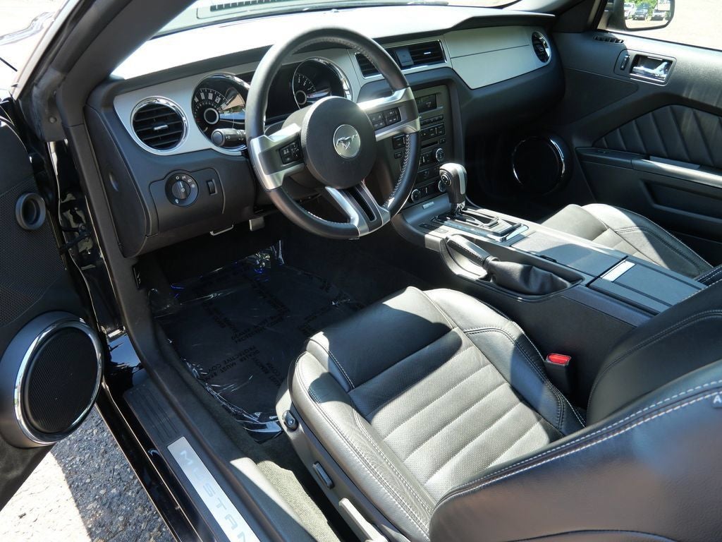 2014 Ford Mustang V6 Premium